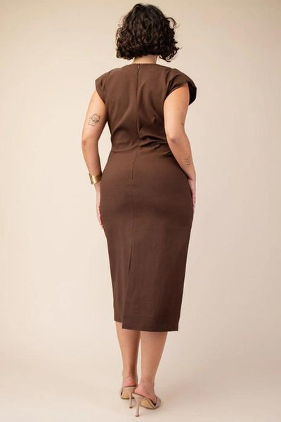 Roundneck Sleeveless Midi Dress