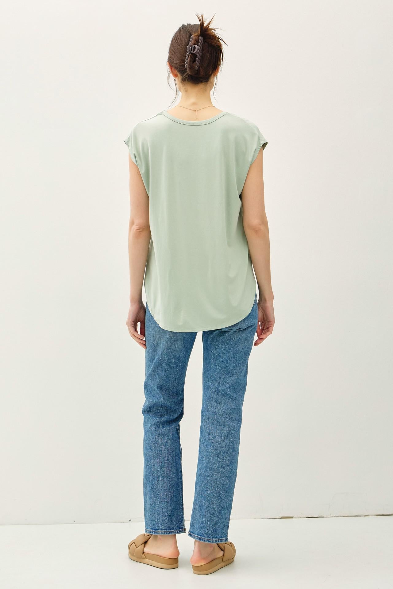 Bamboo Basic Scoop Top